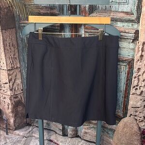 Adidas navy‎ blue golf skort, size medium, good used condition